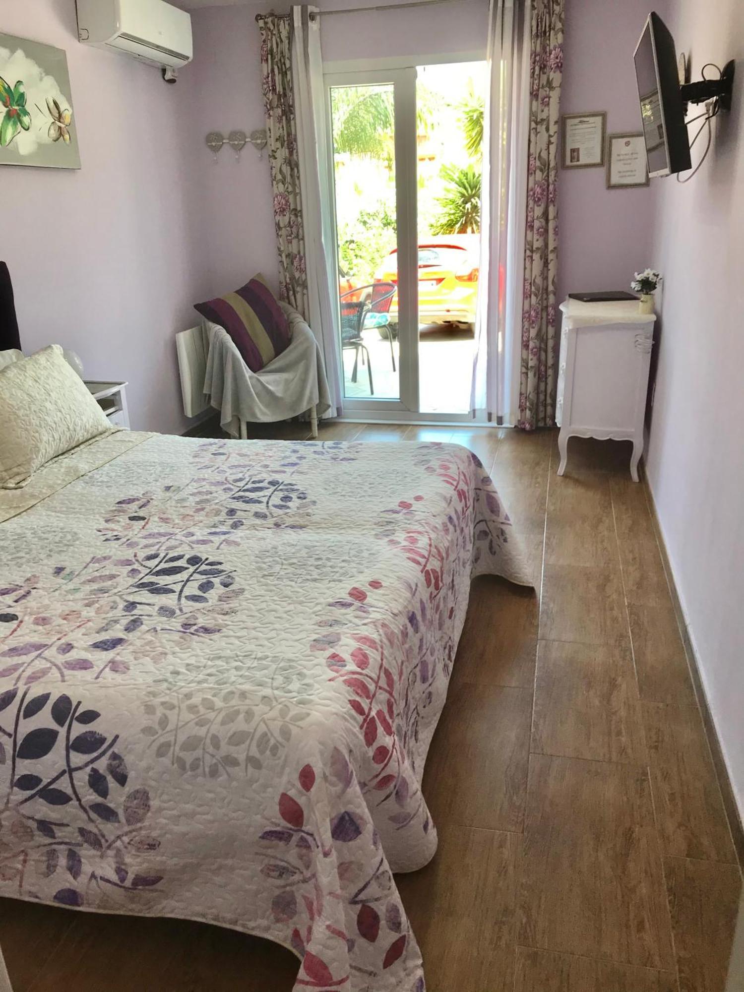 פואנגירולה Villa Paraisos מראה חיצוני תמונה